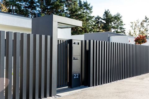 Exploring Polish Metal Fencing: A Durable and Stylish Choice for Your Property